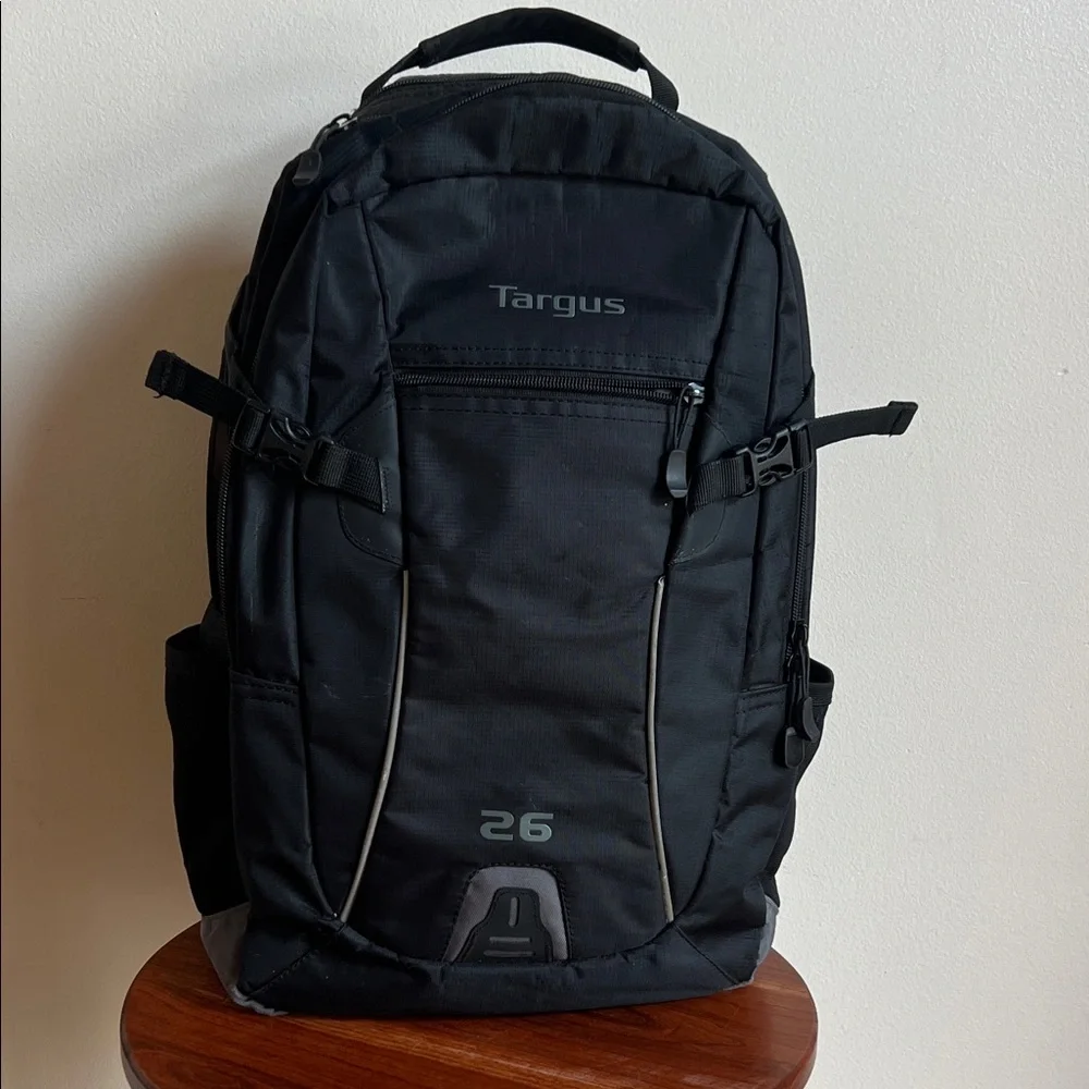 Targus Black and Gray Men's Backpack